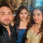 Riya Sharma Instagram - The big boss affair 👁️ @shekhusuman @alkaline_namyo ty for yet another one of your amazing parties 💫🤍 @adhyayansuman @mallaikaa07 the best hosts ever! ⚜️ @sanky_hmua @mallaikaa07 @nidhibhavsar_official 🤍🤍🤍🤍 #friendslikefamily #ootn #biggboss16 Mumbai, Maharashtra