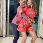 Rochelle Rao Instagram - #throwback ..When I saw this track trending again I had to repost this old reel of ours, it was one of our first viral reels back in the beginning of the reel madness!! Let’s see how it does on round 2! #couplereels #kero #keroreelchallenge #keroreels #keithsequeira #rochelleraosequeira #rochellerao #dancereels