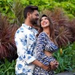 Rochelle Rao Instagram – Full Monsoon feels in this @howwhenwearclothing outfit from our candid shoot with @officialhumansofbombay by @kutbudgram … love “romancing u” in the rain by baby @keithsequeira