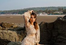 Rochelle Rao Instagram - Dreaming of the ocean! Wearing @howwhenwearclothing Eyelashes & Nails by @akreationsindia shot by @shivam_naik_shirodkar Morjim Beach, Goa
