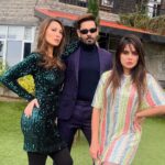 Rochelle Rao Instagram – The mountain air @ekamchail has given us some groove 😜 @keithsequeira @saraarfeenkhan 
Created by @flamingo.productions @being_flamingo 
Wearing @onlyindia Ekam Villa, Chail