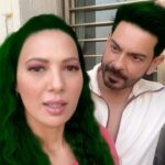 Rochelle Rao Instagram - What #instagramlife really means for us… 🤯🤯 earrings @curiouskeepsake #kero #keroreelchallenge #couplereels #coupleshoot #keroreels #reelitfeelit #bts