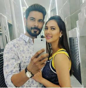 Rochelle Rao Instagram - “At 25, while I was living my showbiz dream in Mumbai, my personal life plummeted. Tired of pointless relationships, I’d almost given up on love, when Keith joined my church group. Coming from the same industry, it didn’t take long for us to become friends; we’d hang out every weekend–I’d think of girls I could set him up with! But soon, I realized that Keith was what I was looking for–sweet, intelligent & serious about love. I fell for him, but he was oblivious–until his birthday, when I went all out with gifts, & he finally got the hint. Days later, while walking me home, he kissed me. That’s how we began dating!
The first 2 months of our relationship were hush-hush, until the press spotted us together. Soon after, we got offered Bigg Boss. I told him, ‘I don’t mind, as long as I have you.’ Many thought our relationship was a publicity stunt, but we couldn’t care less!
We entered the Bigg Boss house, & it was going well–Keith would even make me coffee everyday. But a few weeks in, he was pulled out overnight; no one told me why. When he finally came back, a month later, I was overjoyed! But finding out his brother had passed away broke my heart! I asked, ‘Why come back?’ & he said, ‘I’d rather mourn with you.’ I thought, ‘If we get through this, we can get through anything.’ By the end of that show, I knew he was the one.
But 1 year later, Keith still hadn’t proposed! Once, on my birthday, he was giving me a gift & all my friends took out their cameras–convinced he was going to do it. But he gifted me boots! How anticlimactic!
Months later, Keith hinted at a ‘special’ trip. By then, I was done. I burst out, ‘If you’re going to propose, just do it!’ I ranted so much that in the heat of the moment, he said, ‘Fine, if this is the way you want it!’ Then, he got down on one knee, pulled out a ring & asked, ‘Will you marry me?’ It was crazy, but it was SO us! We celebrated with champagne.
In 2018, we tied the knot. Our vows were beautiful, & after, we ate dosas & danced with our loved ones. It’s been 4 years since, & we still keep each other on our toes. But he keeps me centered, too! Everyday, I wake up, knowing I’ve Keith’s coffee & smile to look forward to!”