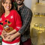 Rochelle Rao Instagram - Still rocking under the #christmastree #merrychristmas #kero #keroreelchallenge #keroreels Christmas Sweater @veromodaindia