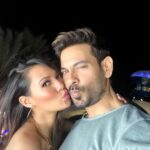 Rochelle Rao Instagram - Happy birthday to my most beautiful , intelligent , adorable , cute , sexy , delicious …. burger relishing partner in crime … mine @rochellerao …. Baby in the midst of all this glossed over imaging you are the real deal . My always my best 💝. Here’s to our lame madness and crazy fun 🍻. Pray you have the best year yet and may the year ahead be another journey another roller coaster ride that we roll thru 🙏 . Happy Birthday 💕 Together and always OUR ride xxx ❤️ Burj Khalifa & Dubai Mall, Dubai, UAE
