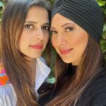 Rochelle Rao Instagram - The Rao Sisters Snippity snap in Shimla! Picturesque all around! #VjPaloma #RochelleRao #RaoSisters #Shimla #Travel