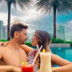 Rochelle Rao Instagram - Perfect weekend vibe with bae @stregismumbai … wait for it 😉🔥 Agree ? 👇🏻 #vacationvibes #staycation #couplegoals The St. Regis Mumbai