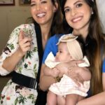 Rochelle Rao Instagram - All 3 girls having fun with our @joeyandpooh headbands! @rochellerao and I doing our thing with a new addition to the girl gang 💃🏻 And yes Alana looks tiny because this was taken a YEAR ago! How time flies! Also how adorable are these headbands?? . . #RaoSisters #VjPaloma #MomAndBaby #BabyFashion #MatchyMatchy #HairAccessories