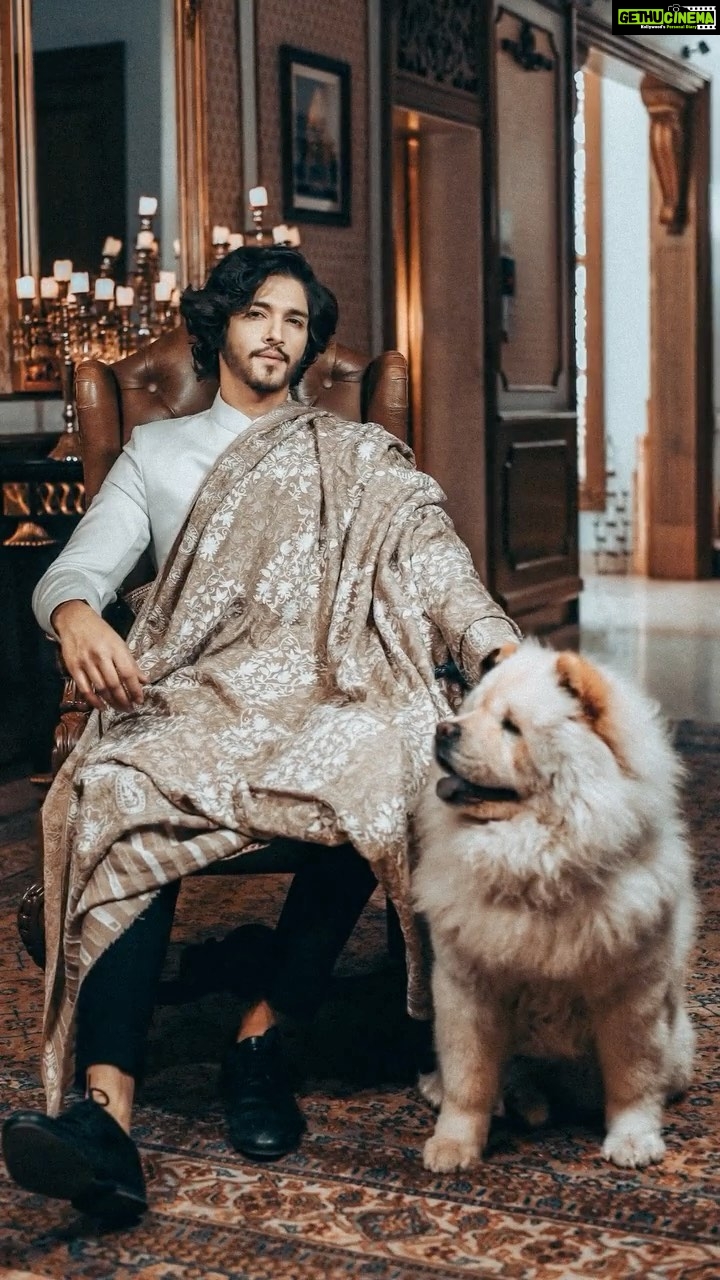 Rohan Mehra - 187.9K Likes - Shooting with this cutie was tough but eventually we did it 🙌❤️
.
#rohanmehra #behindthescenes #doglover #chowchow