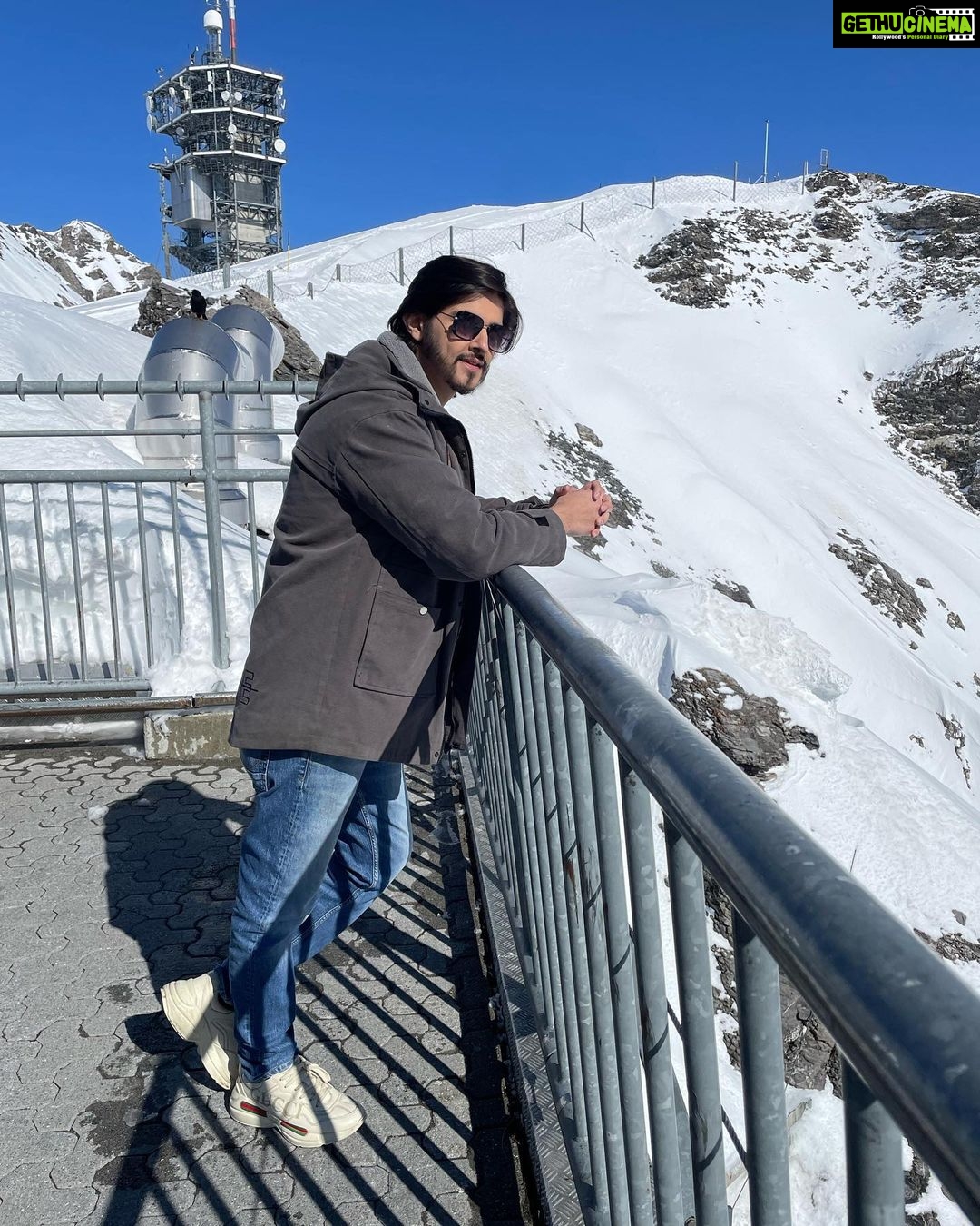 Rohan Mehra Instagram - Heaven on Earth 🤩 . #rohanmehra #mountitlis #switzerland🇨🇭 #travel #travelphotography Mount Titlis, Top of Europe