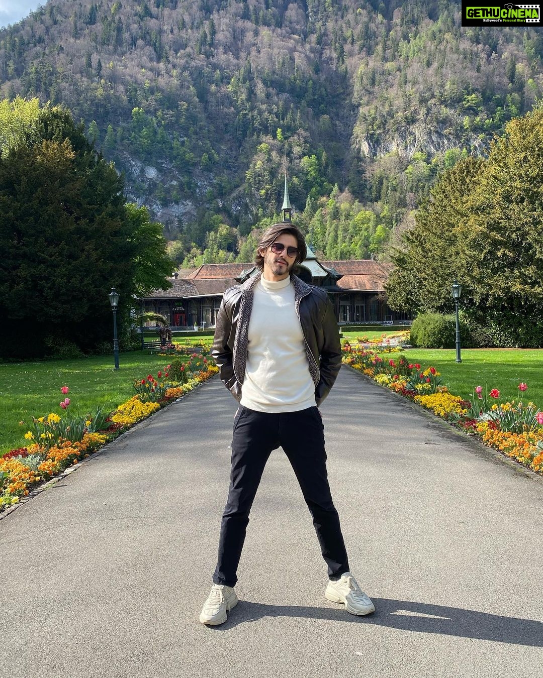 Rohan Mehra Instagram - So divine !! So blissful !! A Mesmerising place π¨π. Beauty as far as your eyes can see π€©. . #rohanmehra #switzerland #travelphotography #interlaken #travel #instagood Interlaken, Switzerland
