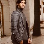Rohan Mehra Instagram - In a world full of trends, I want to remain a classic ☑️ . #rohanmehra #lookoftheday #classic #vintagestyle