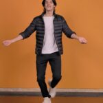 Rohan Mehra Instagram - #collaboration with @royalstagliveitlarge This ICC Men’s #T20WorldCup, don your India colours, put on your dancing shoes and groove to the beats of the official #RoyalStag #InItToWinIt anthem. I’m joining the celebration with @mj5_official and you can too! Just share your reels grooving to the anthem and cheering for the Indian Team💙 and you stand a chance to watch the T20 World Cup Live in UAE. Let’s get groovin’ 🕺🏻🕺🏻 @icc @t20worldcup *T&C apply. #ad @sunidhichauhan5 @jassie.gill