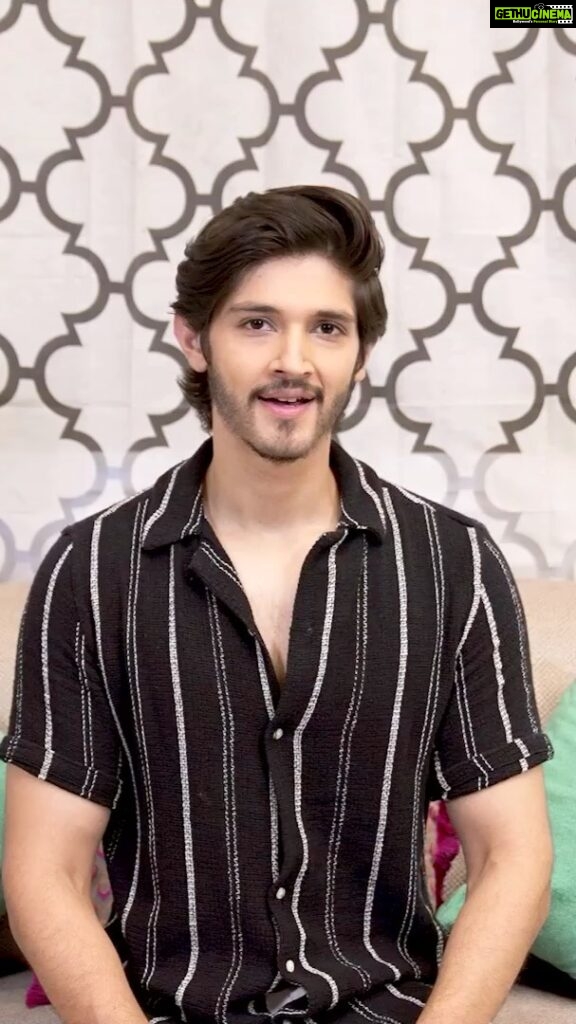 Rohan Mehra Instagram - Bohot time baad I’ve come across a really good thriller entertainment show. #Cartel was so good that I finished the show in one go! Aap bhi wait mat karo, watch #Cartel on @ALTBalaji, you’re going to love it!! Subscribe to @altbalaji only for Rs. 100 for 3 months @ektarkapoor @rithvik_d @tanujvirwani @jitendrajoshi27 @samirsoni