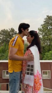 Rohan Mehra Instagram - Mom, you have always been there for me. There is no way I could ever fully express my gratitude for all you have done for me. I love you ❤️. Happy Mother’s Day @rashmi6085 😇
#rohanmehra #happymothersday #reelsinstagram #reelitfeelit #runaway #aurora #aurorarunaway