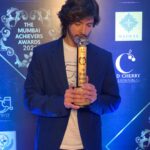 Rohan Mehra Instagram - Truly honoured to receive the Mumbai Achievers Award for being the Style Icon🏆.Thanking each one of you for your love and support!