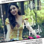 Rohan Mehra Instagram - When the thought of them makes you smile ☺️ #AadiAadi coming soon on @hitz.music.official! Stay tuned. @sahherbambba @dhvanibhanushali22 @mellowmellow @stanley_dcosta