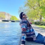 Rohan Mehra Instagram - Just goofing around in Zurich🇨🇭 . #rohanmehra #zurich #switzerland #travel #travelphotography #photography