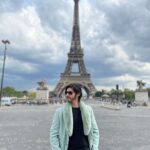 Rohan Mehra Instagram - Hello 👋 from Paris 🇫🇷 . #rohanmehra #paris #france #eiffeltower Eiffel Tower, Paris, France