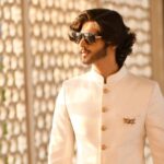 Rohan Mehra Instagram - Let’s look at the sunny side of everything ☀️ Good morning everyone 😀 . #rohanmehra #sun #sunshine #goodmorning #sunrise
