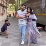 Rohit Suchanti Instagram - Kisi ne Sach kaha hai , pyaar mein log andhe hojate hai 🤣🤣 #reels #rishmi