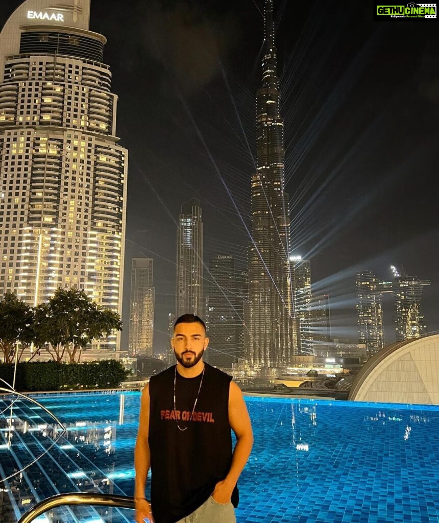 Rohit Suchanti Instagram - “I came , I saw, I fell in love with Dubai" ❤️