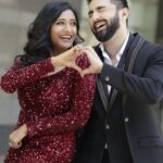 Rohit Suchanti Instagram - Happy Valentines Day from #rishmi to you’ll ❤️❤️ #bhagyalakshmi