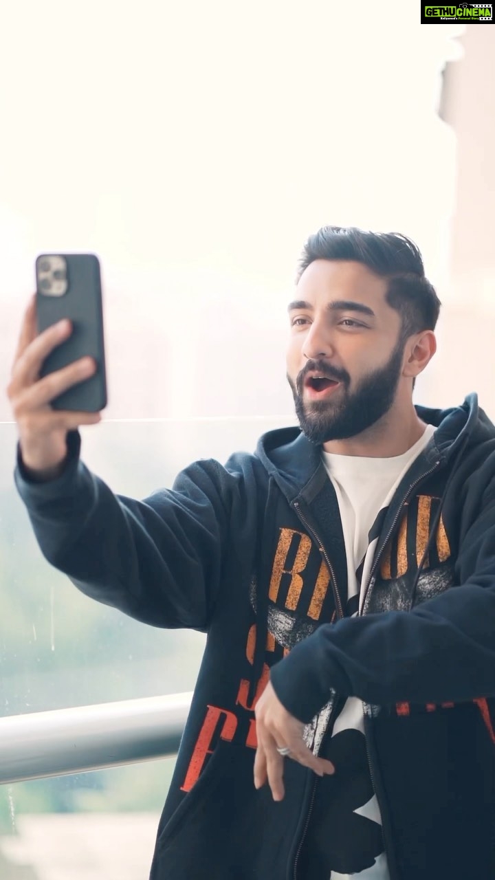 Rohit Suchanti Instagram - #Ad You aren’t ready for this! 🤯 I am sharing 5 of my go-to ways to make the most of my time, every single day! And @pintola.in makes sure I stay consistent…more importantly consistently good! So get your protein intake in check and spread the goodness all day long with Pintola!