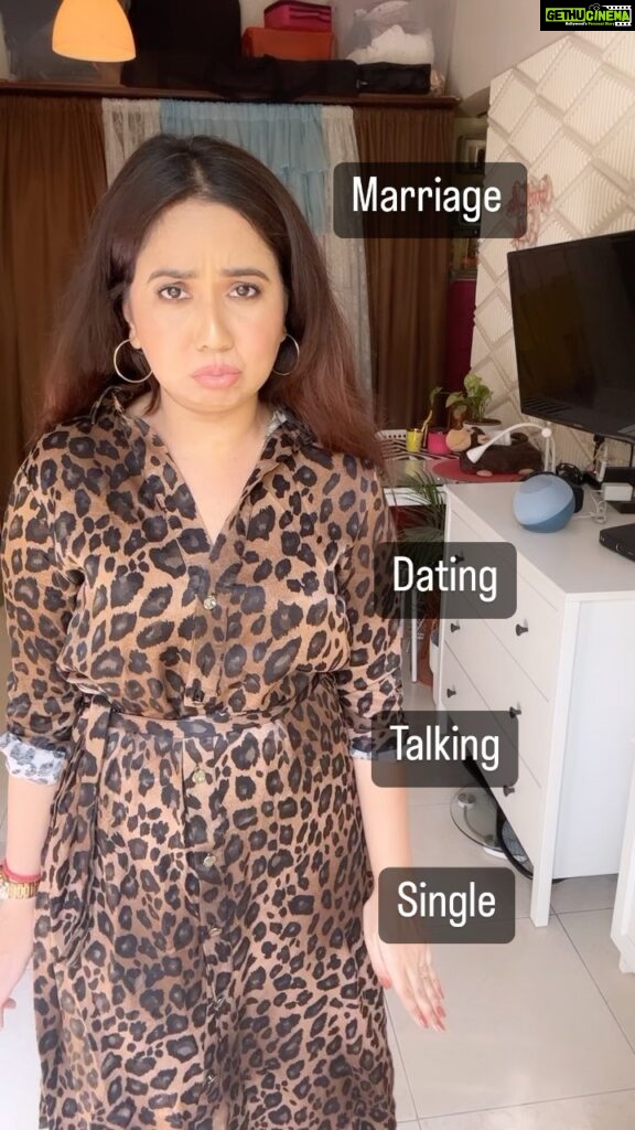 Roopal Tyagi Instagram - My dating life 🫣🥺💔 Say 👋 if you can relate! #heartbroken #dating #truestory #funnyreels