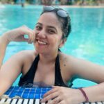 Roopal Tyagi Instagram - Summer is my favourite time! Period! 😄 🏊‍♀️ ☀️ 🥭 #waterbaby #swim #summervibes