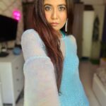 Roopal Tyagi Instagram – Pretty dresses are all right,
lovely pictures are all right,
Being happy on social media is all right…
But remember.. these are only a part of someone’s life. There are a lot of things that humans go through.. every single one of us. No one has that perfect life! NO ONE. I personally don’t like sharing negativity on my social media.. which is why I stick to the good stuff mostly, but that doesn’t mean my life is perfect! 💎
Just a reminder for all you lovely souls out there 🥰
#dontcompare #socialmediaisapartoflife #gyaanoftheday #ootd #meshdress #shinyoutfit