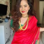 Roopal Tyagi Instagram – Saree love forever ❤️

#navarisaree #sareelove #sareenotsorry