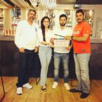 Roshan Prince Instagram - Navi Shuruaat New Film 🇬🇧 @amritpreet90 @manmeetbindra46 @gurlovesinghratol @icomicparvinder @shhnazsehar iam_suresh.dop009 @vindernathumajra @rohit_213 @hardeepbindra18 @gauravbabbar09 @nishabano