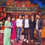 Roshan Prince Instagram - The Kapil Sharma Show ❤️ @kapilsharma @theroshanprince @sureshraina3 @deepak_chahar9 @kikusharda @sumonachakravarti #thekapilsharmashow #kapilshow #entertainment #indiancricketteam #comedy #kapilsharmashow