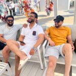 Roshan Prince Instagram - Broskys..❤️ @harsimranofficial @benipal5028 FIVE Palm Jumeirah Dubai
