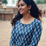 Roshini Haripriyan Instagram - A beautiful #throwback where I got to visit the magnificent #thanjavurperiyakovil. This temple gives out an inexpressible vibe ✨ One of my all time favourite. #roshniharipriyan #thanjavur #grateful Thanjavur Big Temple