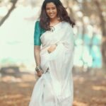 Roshini Haripriyan Instagram - Tomorrow is now ✨ . Muse: @roshniharipriyan Cinematograph: @sinty_boy Edit&DI: @dop_saiyash Mua @abhirami_mua Hairdo @vichuhairstylist . . #actress #roshiniharipriyan #instagood #instagram #instareels #reels #reelsinstagram #explore #trending #vijaytelevision #cookwithcomali #explorepage