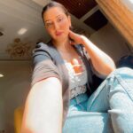 Roshmi Banik Instagram - Caption?