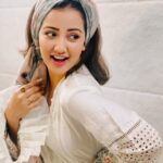 Roshmi Banik Instagram - Living in your head rent free…! 🫦