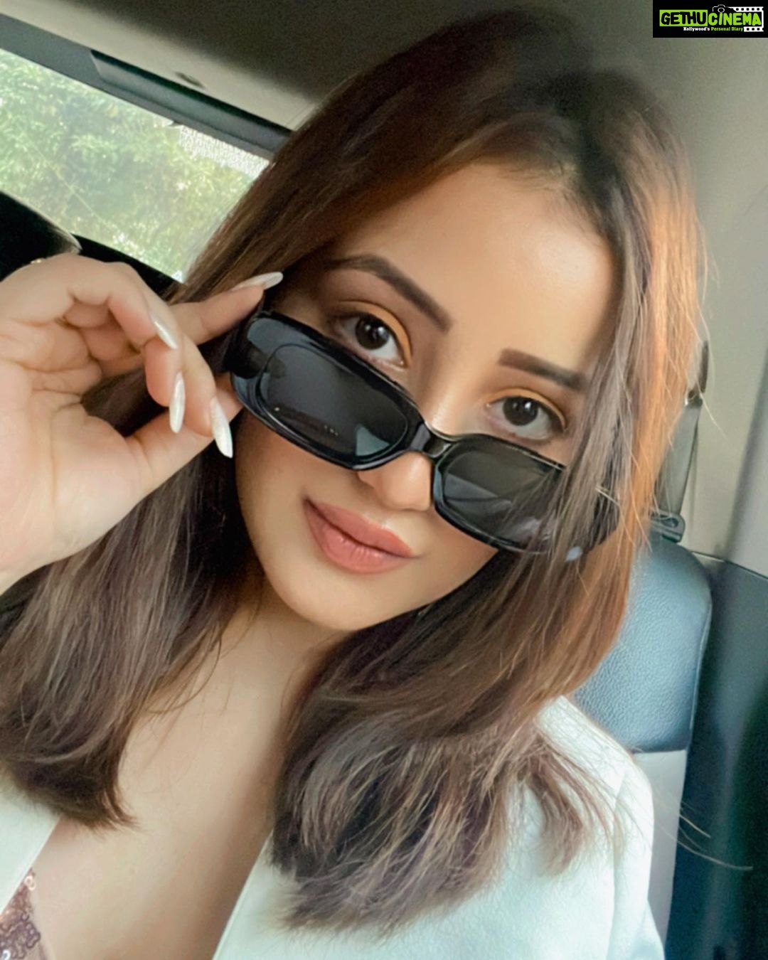 Roshmi Banik Instagram - Copy me but the paste won’t be the same! 🤭😉