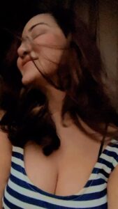 Roshmi Banik Instagram - 🫠
.
.
.
.
 #viral #trendingreels #trending #roshmibanik