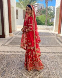 Rubina Bajwa Instagram - 👗 @aliwarofficial 
💁🏽‍♀️ @herfashionvault 
💄 @stylingtrio
