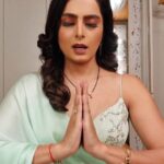 Ruhi Chaturvedi Instagram - Stay Calm, Stay Cool, Stay Blessed 😇 . . . . Who else meditated 🧘‍♀️ today 🤔 . . . #sacchibaat #dontangryme #raiseyourvibration
