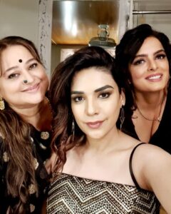 Ruhi Chaturvedi Instagram - Unseen Tasveeray 
.
.
.
#photodump #meraydost #lovelovelove