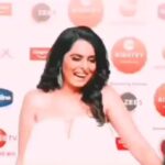 Ruhi Chaturvedi Instagram - 4 year of Sherlyn 💕 . This would have not been possible without you guys 🤩 . Thanks a lot @ektarkapoor maam for making me a part of Kundali Bhagya . @muktadhond maam for always believing in me.... @beinganilnagpal sir for making Sherlyn a important of the most loved show.... @jassi.k15 @shreya_nehal @tanyaa03 @shivannain for listening to my nonsense cribbing and putting sense in my head.... @ritesh.n.yadav for solving most of the problems . @varunthebabbar for telling me what's right and what's not. And to my directors #NeerajSir & @sahil.sharma540 for crafting my character. I couldn't have done it without you guys .... And to all my Co-Actors who taught me everything. #iloveyouguys . Aur aap FAN who Loved me Hated me and letting me stay in your heart ❤. . . . Video by @ruhiiifandom_ this is the best gift ever . . . . #simplybeingsherlyn #balaji #kundalibhagya #zeetv #thankyougod #lovelovelove