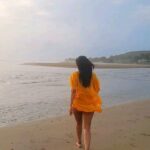 Ruhi Chaturvedi Instagram - One of my fav songs ❤ . Let's see if you can remix with it. 💝 . 📸 - @shivendraa_om_saainiyol . #shivkirooh #jaaduhainashahai #bollywood #reelkarofeelkaro❤ #letstrend #lovelovelove #goadiaries