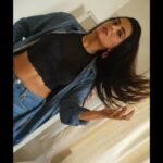Ruhi Chaturvedi Instagram - Styling my fav bralette, @clovia_fashions has some stunning ones that you can style with anything, so here’s my denim look for you. Campaign by : @gopromoto.in #clovia #bralette #gopromoto #ootd #nerd #chic #vibes