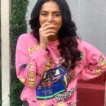 Ruhi Chaturvedi Instagram - Hakuna Matata 🐗 . . . . Pic @kapursahab humaray ghar ka ladka T-shirt @closet.hues . . . . #mondaysareforfreshstarts #laughyourassoff