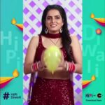 Ruhi Chaturvedi Instagram - Aao manaye iss saal #HiPiDiwali, masti wali with lots of fun-filled celebrations! #hipi #zee5 @hipionzee5 . Outfit - @sacorina Make up - @r_aj11111 Hair - @supriyasatavse . . . #HipiDiwali #KhushiyowaliDiwali #Lovelovelove
