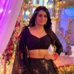 Ruhi Chaturvedi Instagram - Little black dress as per Indian Soap Opera Norms 😊. #CantGoWrongWithIt Picture credit: @sarya12 Outfit - @sacorina Make up - @r_aj11111 Hair - @sanabharsakal . . . #simplybeingsherlyn #kundalibhagya